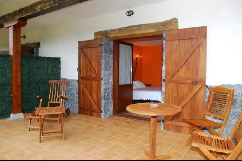 Casa Rural Larre Aundi Rentería 0*,